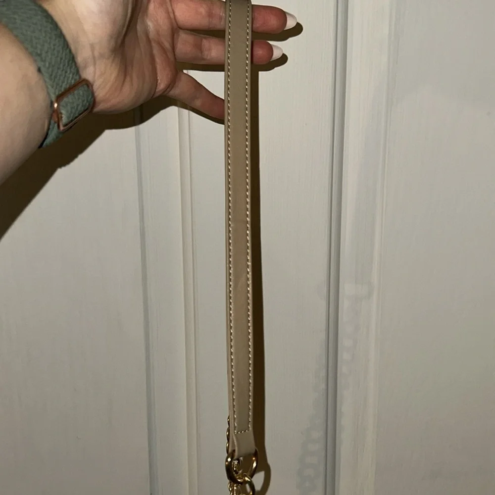 ‼️SALE‼️ NWT VALENTINO ORLANDI Crossbody in Taupe V-2005 - Picture 7 of 8